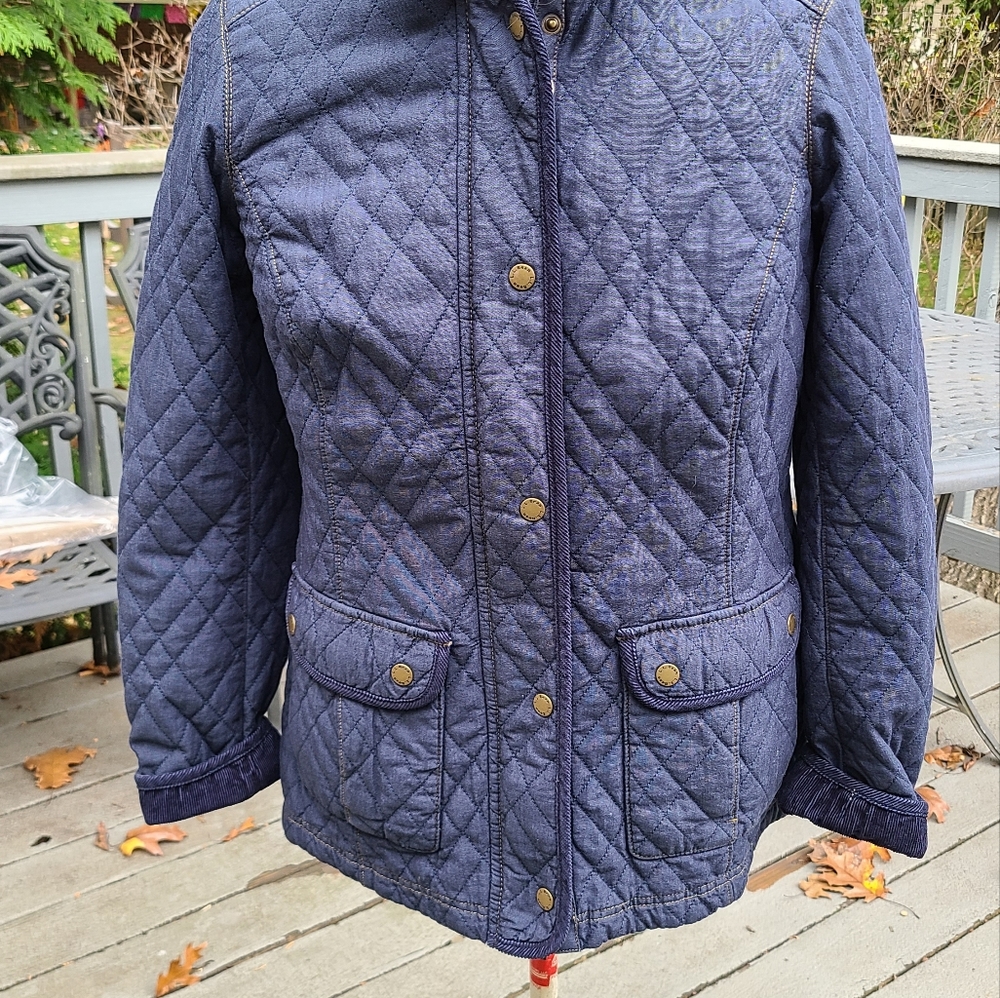 L.L.BEAN Women’s Quilted Riding Jacket Navy Button Zipper Medium